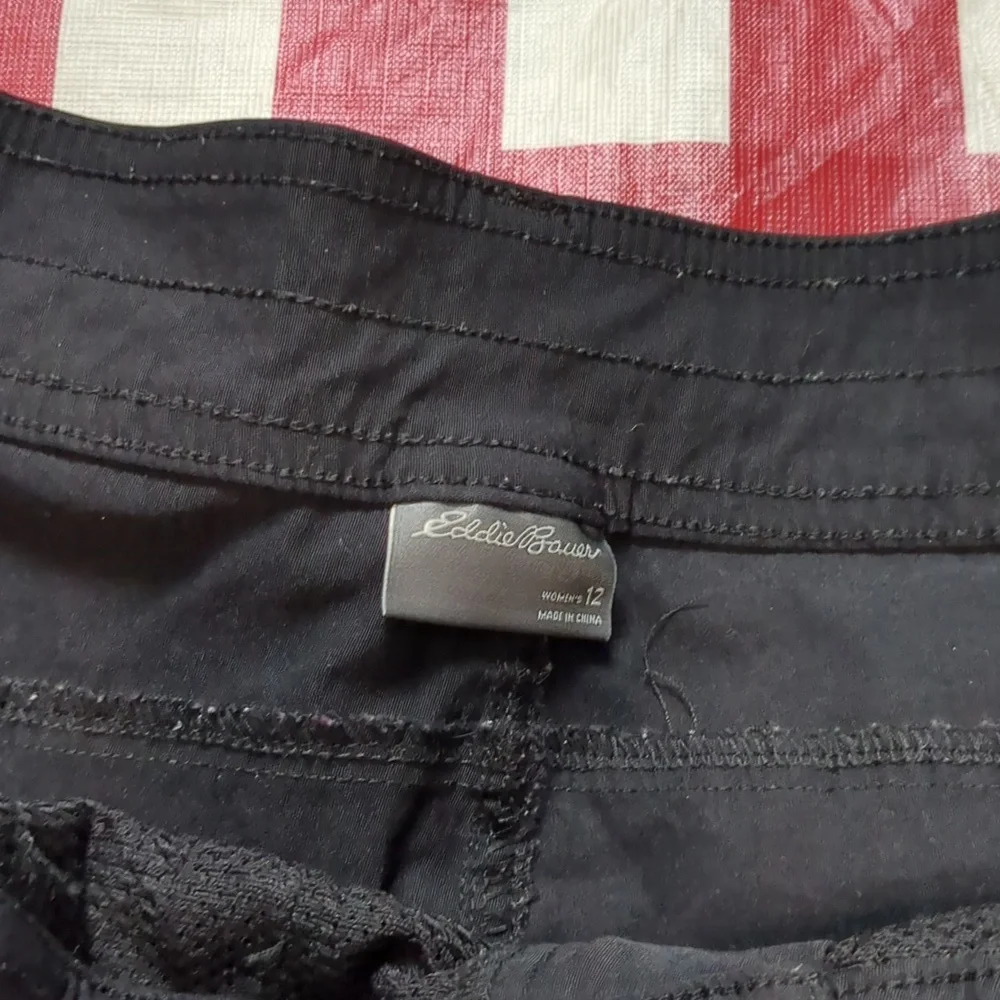 Eddie Bauer Womens Shorts Size 12 (Lot Of 2) - Picture 8 of 9